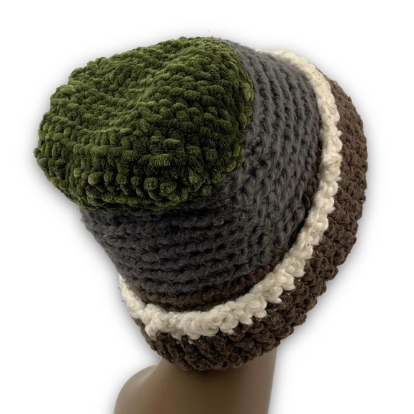 Hand made crochet woven oversized winter hat - Picture 2 of 12